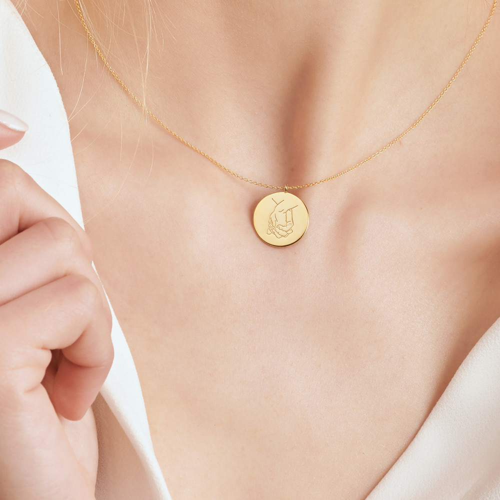 The Elegance of Coin Pendant Necklace: Symbolism & Style